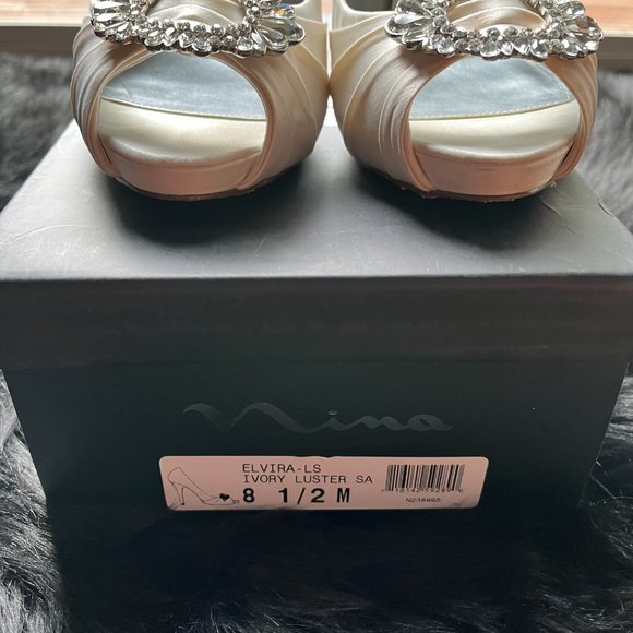 Nina New York "Elvira" Peep Toe Heels - Picture 3 of 11